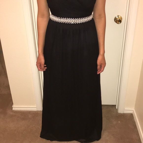 PROM DRESS - Picture 2 of 6